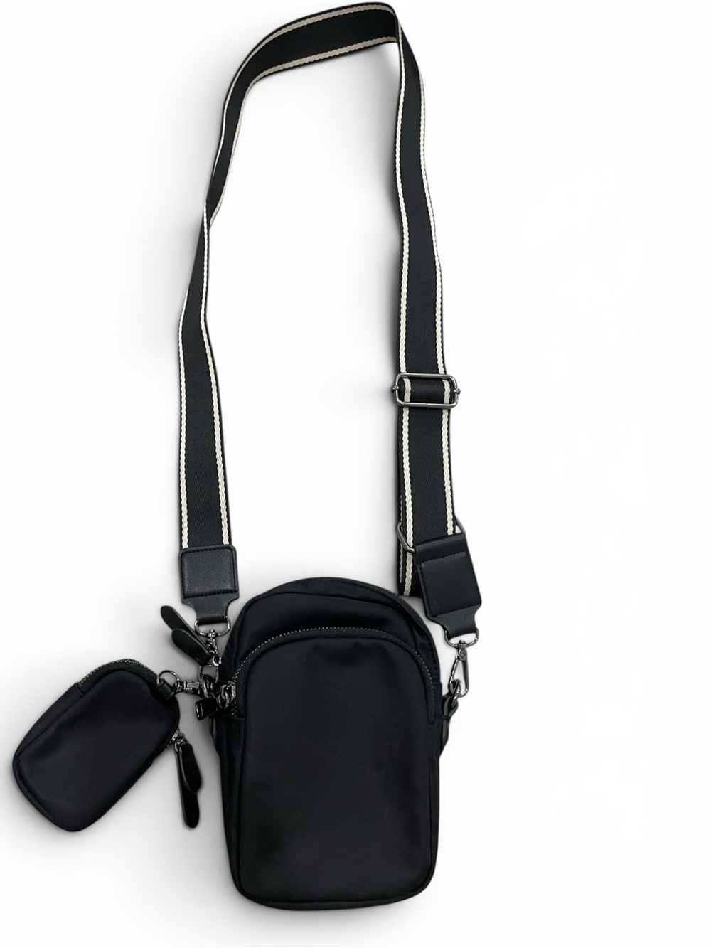 Chicos crossbody on the move nylon bag